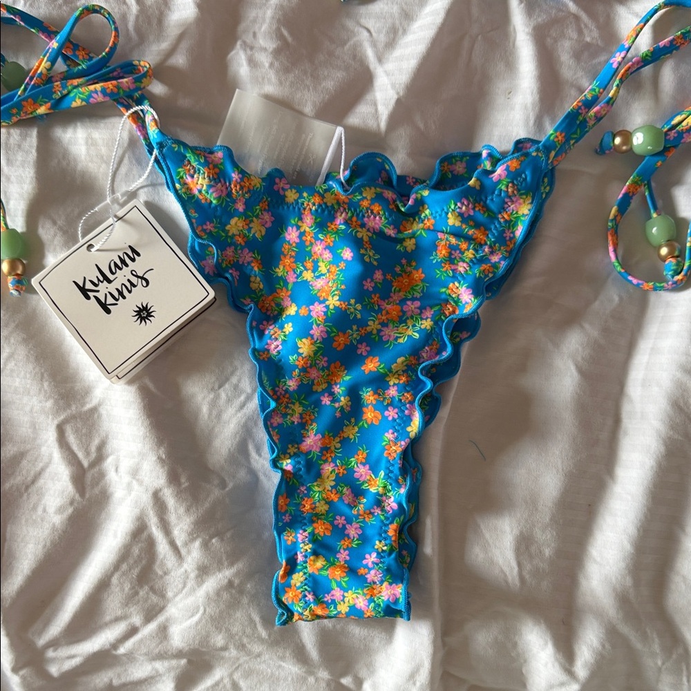 Kulani Kinis La Belle Lettuce Edge Bikini bottom NWT